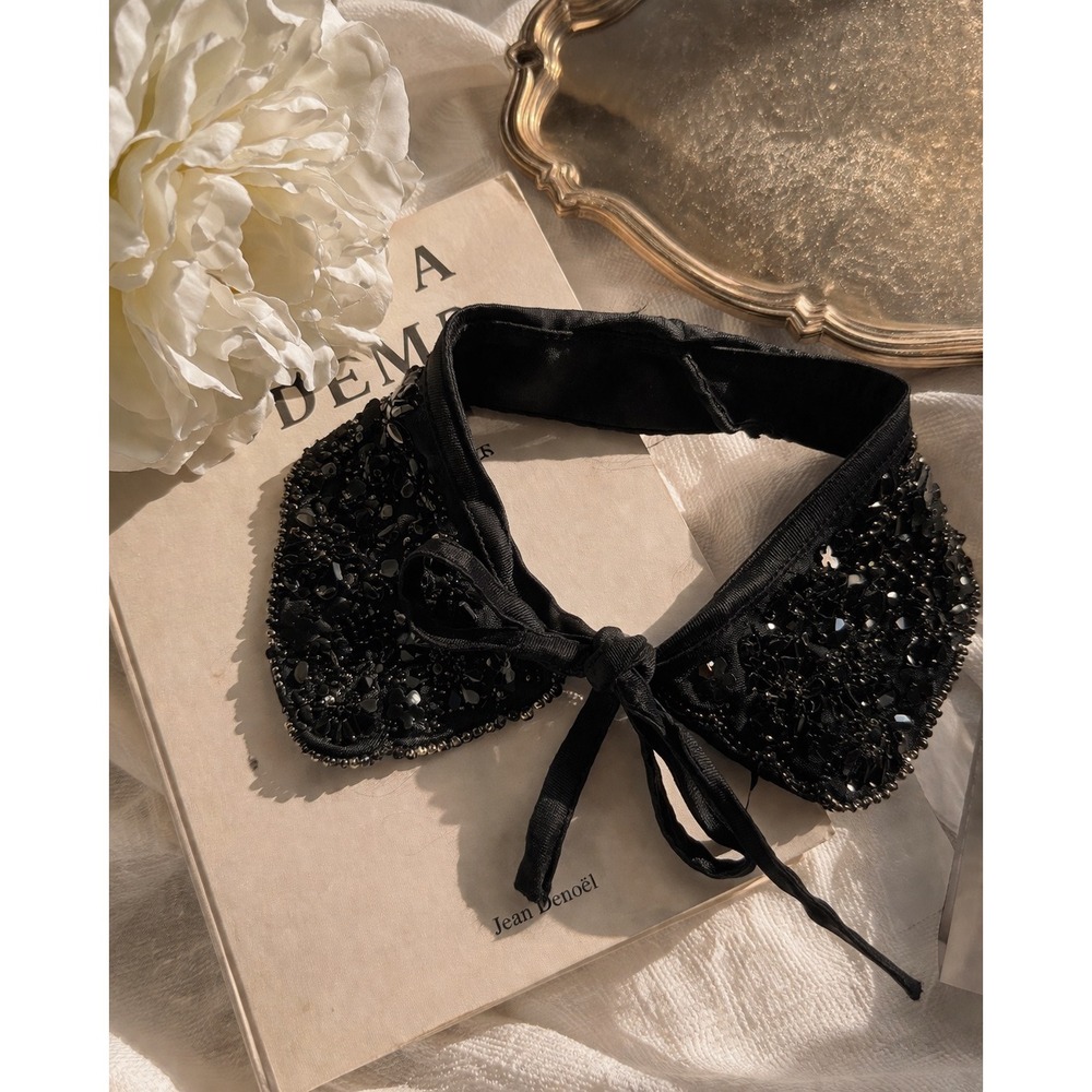 Gold Hawk Black Beaded Detachable Collar Sequin Ribbon Tie NWT Gothic Coquette